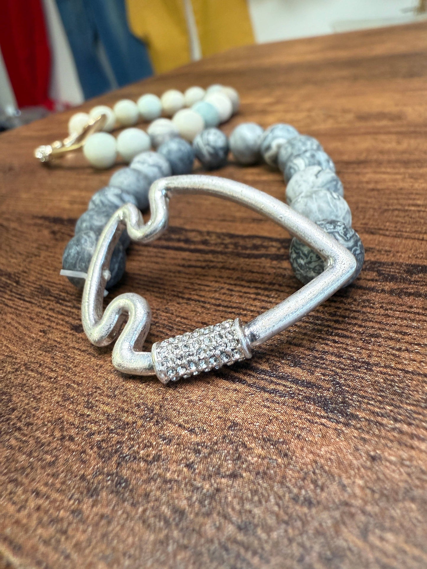 Bling Arrowhead Chunky Stone Stretch Bracelet