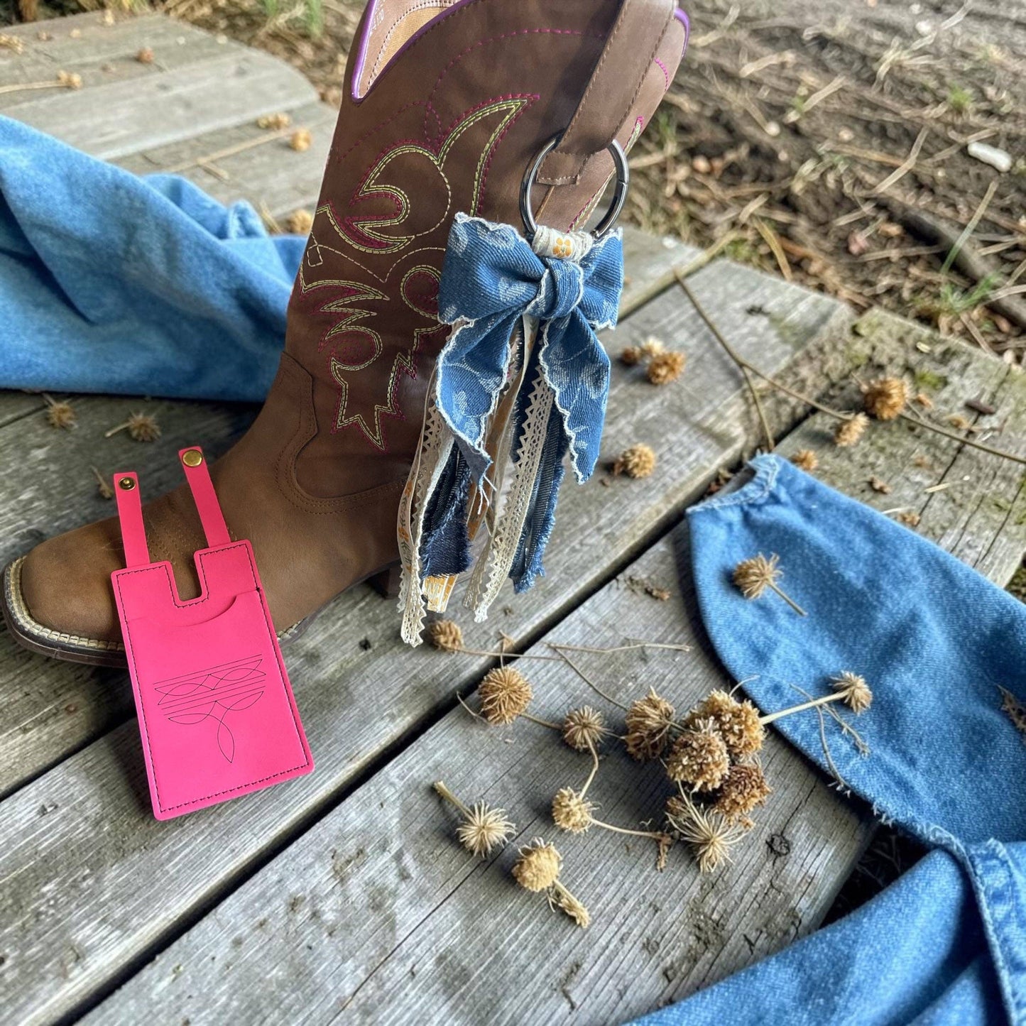 Concert Babe Boot Wallets