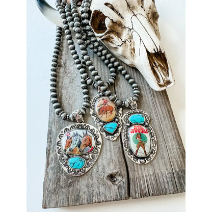 Western Pendant Necklace