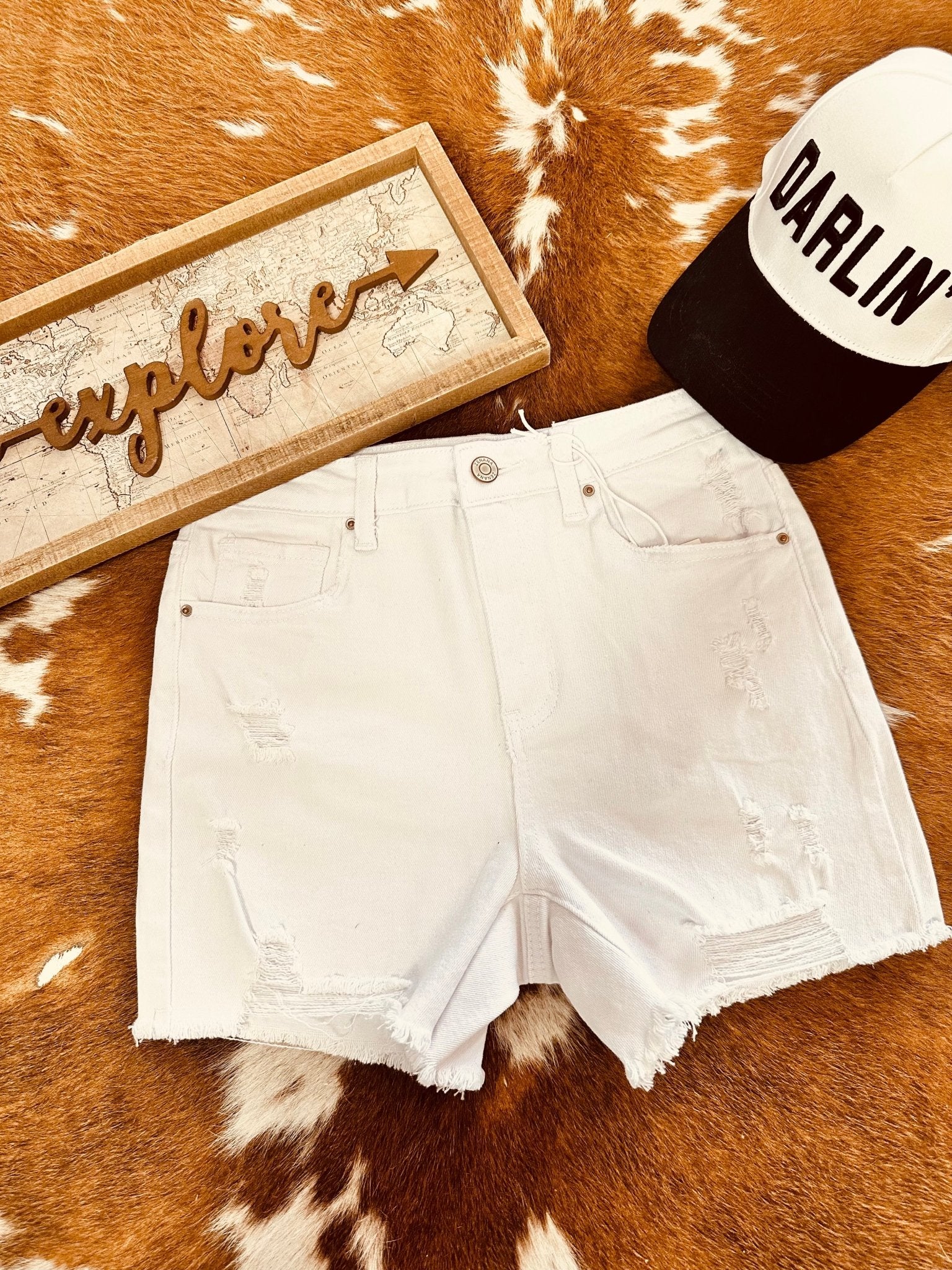 Boot Scootin White Shorts - Roaming Gypsy Boutique