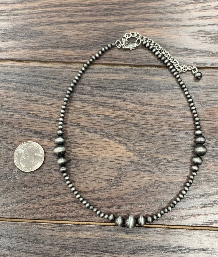 Divideed Cluster Navajo Bead Necklace