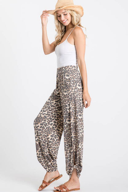 Boho Leopard Side Ankle Pant