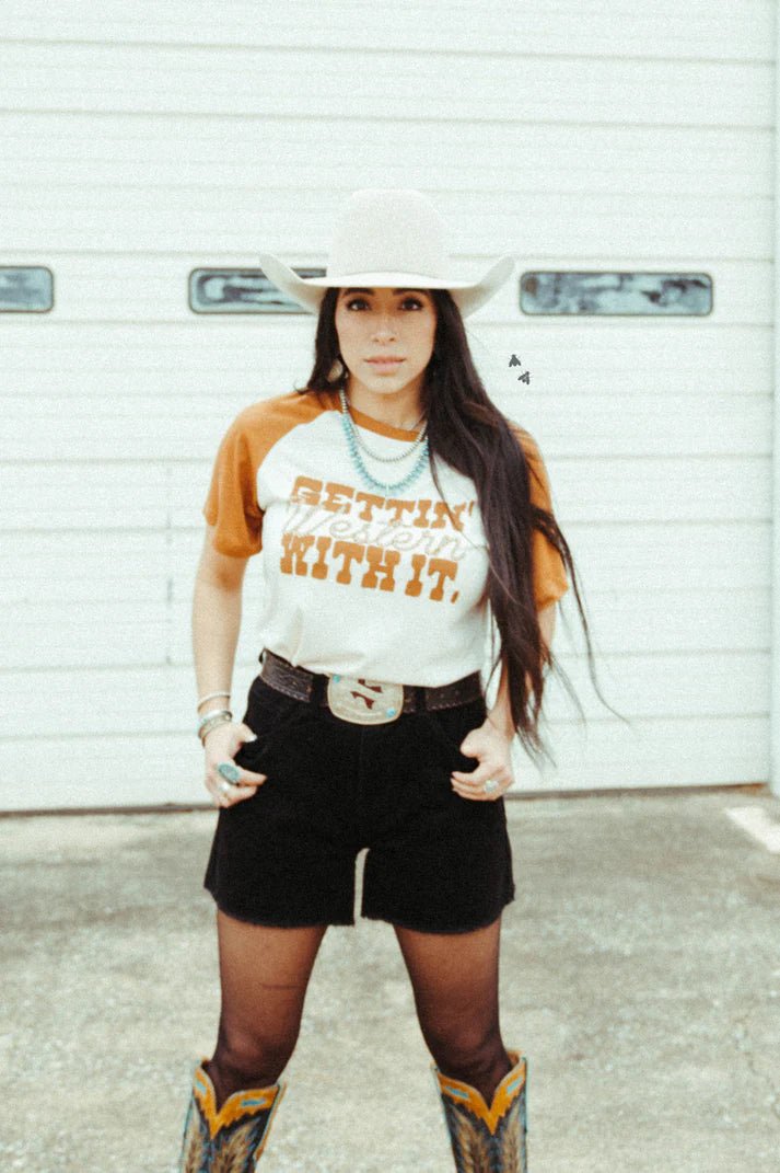 Gettin Western Tee - Roaming Gypsy Boutique