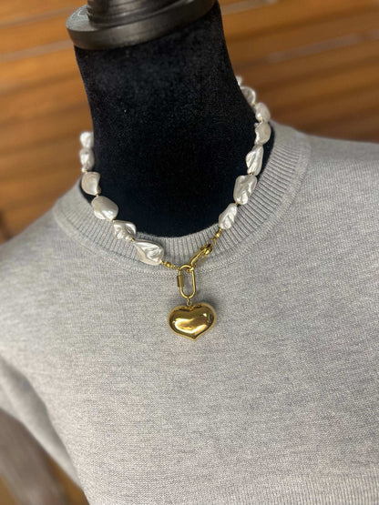 Love by the Shore Pearl Necklace - Roaming Gypsy Boutique