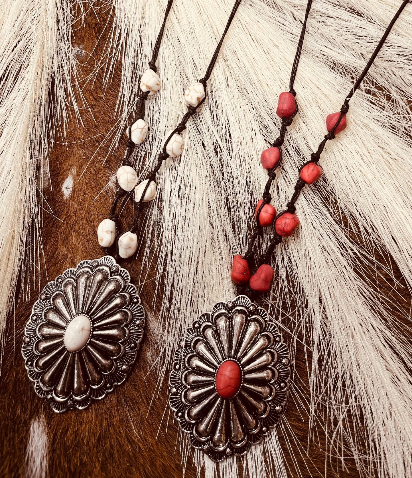 Ridgeland Circle Squash Cord Necklace & Earring Set - Roaming Gypsy Boutique
