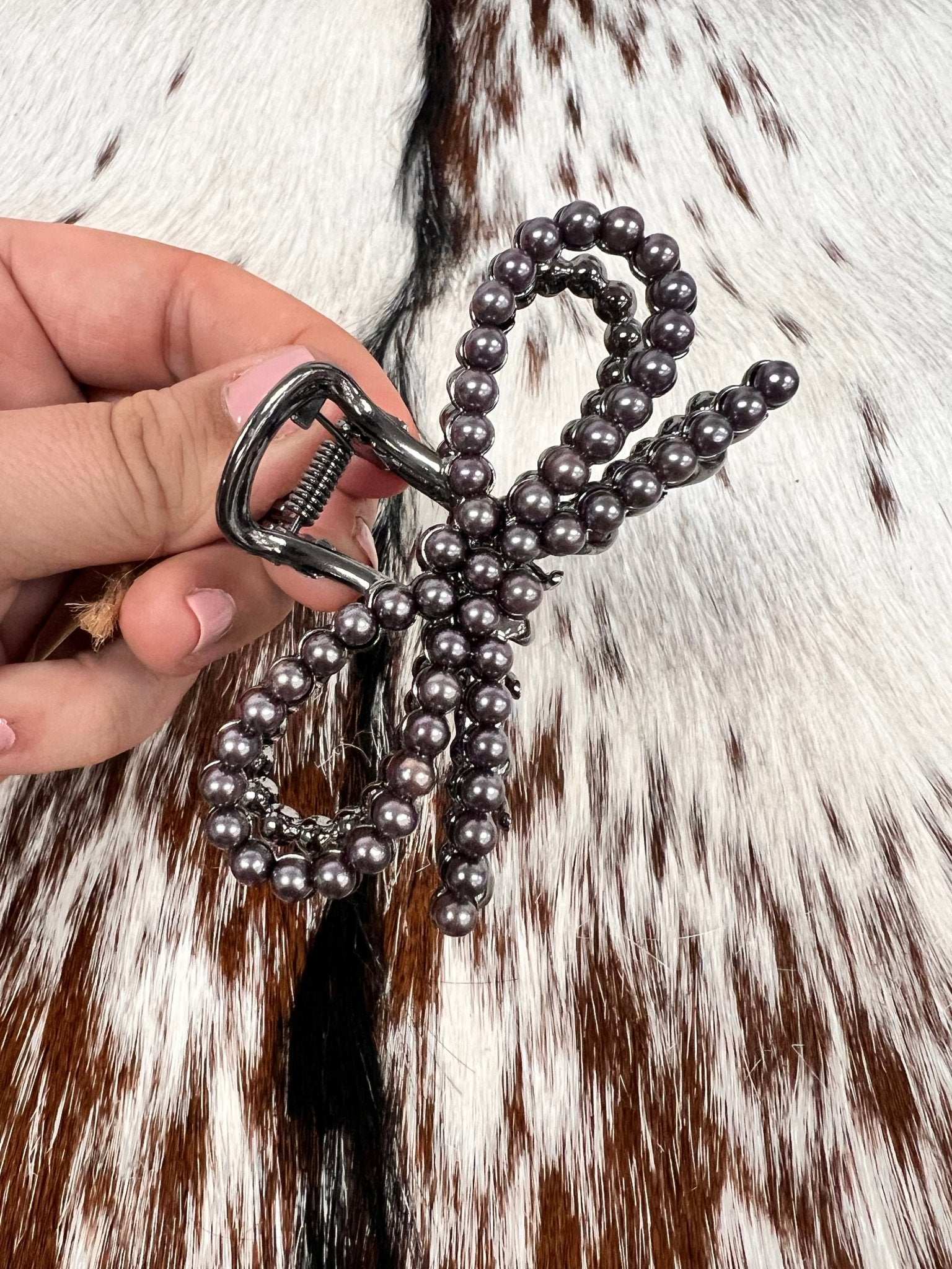 Rockin Navajo Pearl Bow Hair Clips - Roaming Gypsy Boutique