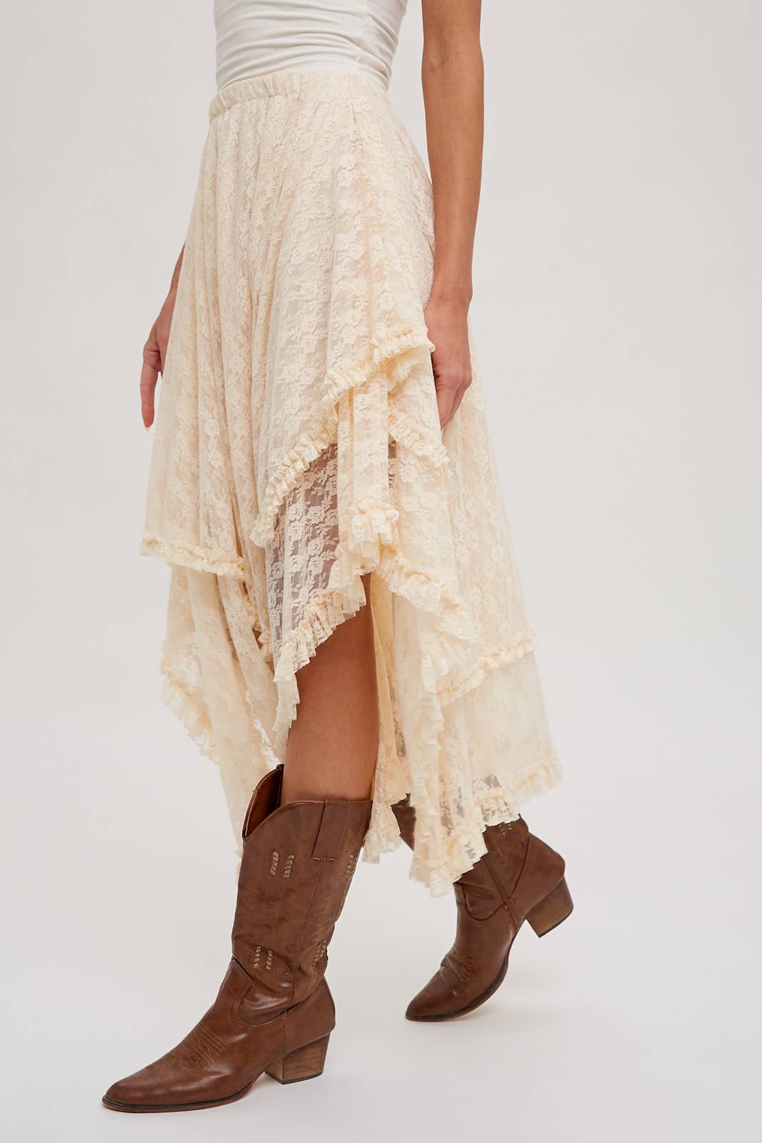 Romania Lace Skirt - Roaming Gypsy Boutique