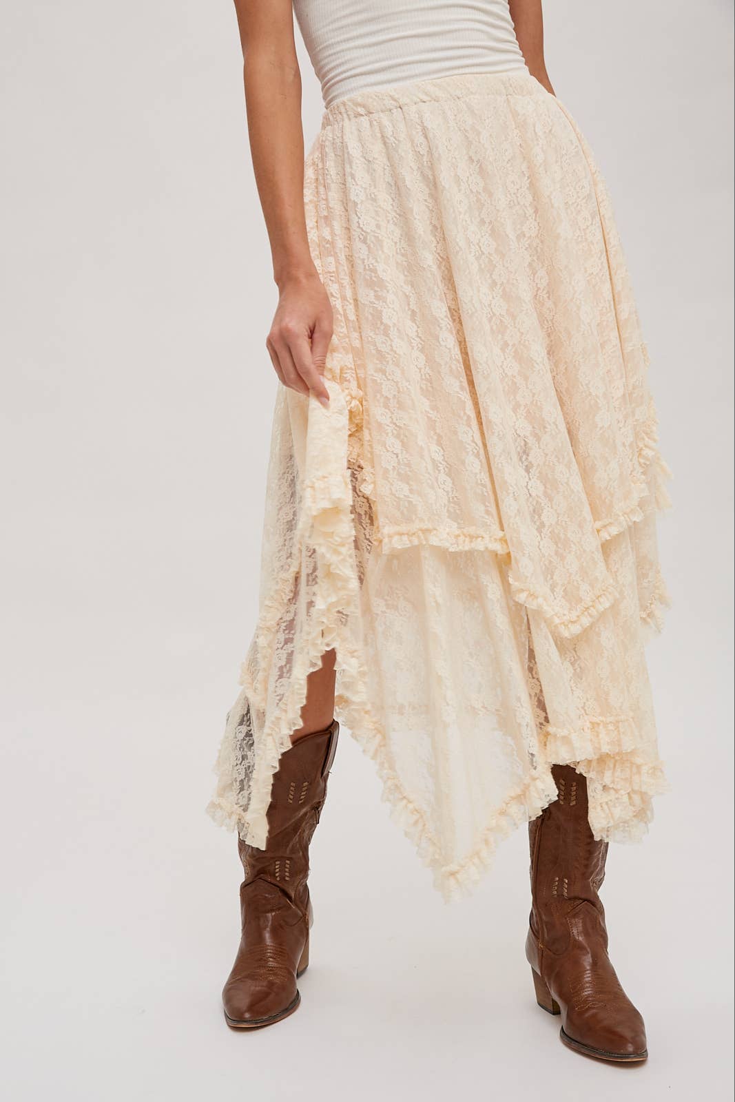 Romania Lace Skirt - Roaming Gypsy Boutique