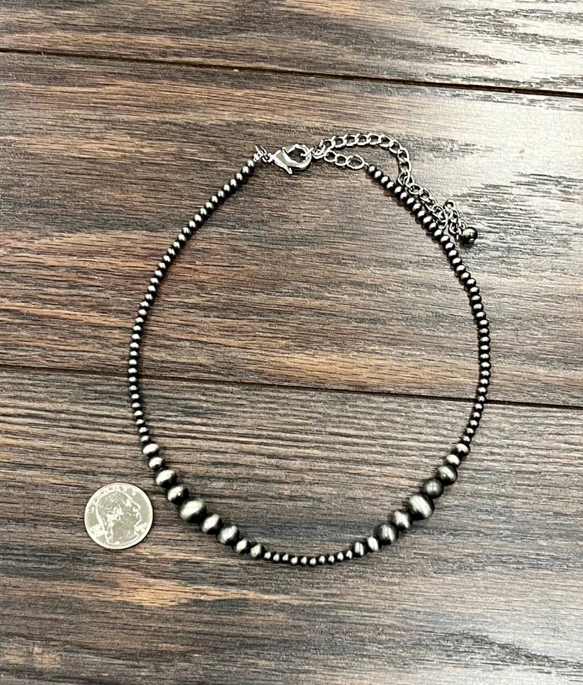 Simplistic Navajo Bead Necklace - Roaming Gypsy Boutique
